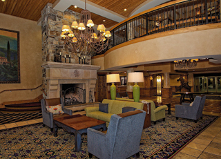 The Chateaux at Deer Valley - Lareira