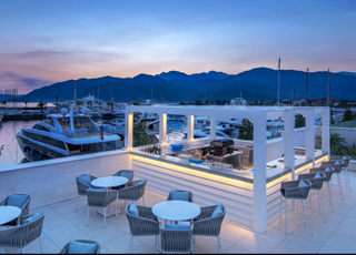Regent Porto Montenegro - Pool Lounge